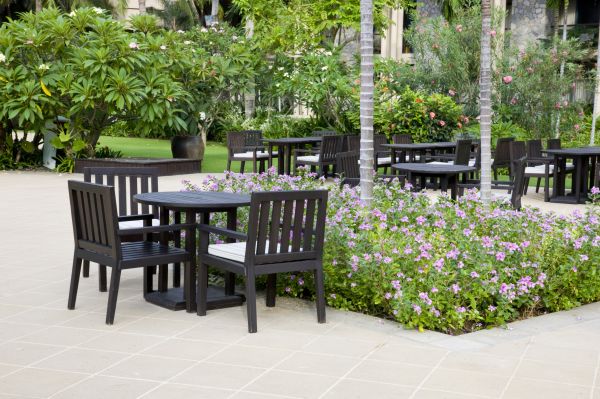 Courtyard Landscaping in Oviedo