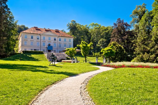 Park Landscape Maintenance in Oviedo